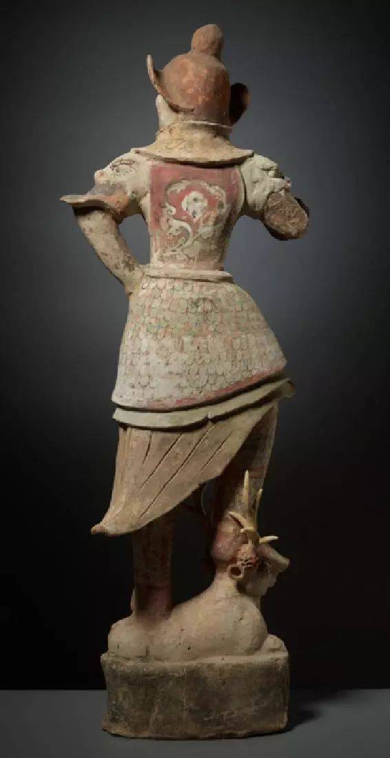 河南贾湖遗址惊现8000多年前木棺！背后故事太震撼