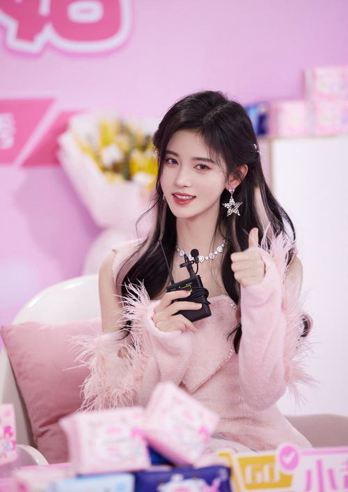 鞠婧祎生图：她的美貌与独特气质