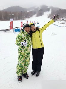 他信与女儿笑着上囚车，背后故事令人深思