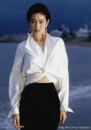 娱乐圈顶流齐聚！巩俐周迅等人祝贺辛芷蕾背后的真挚情谊