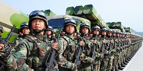 火箭军庄重宣誓