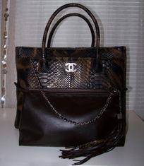 绝版的香奈儿包包