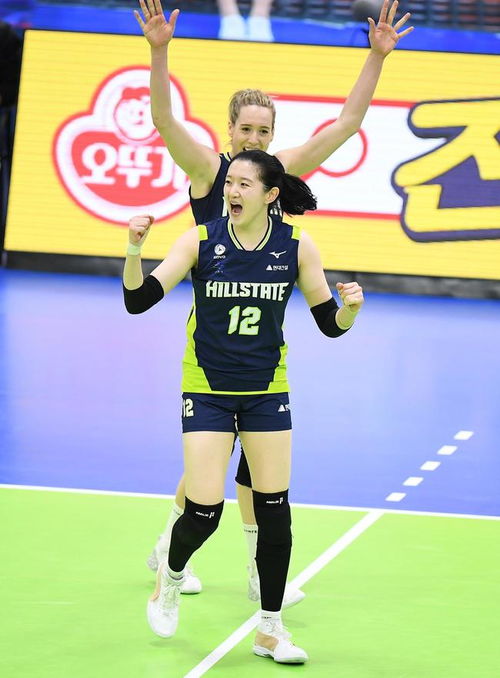 庄家富指导选手训练场景