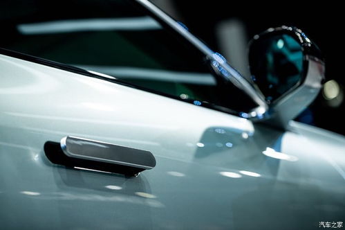 零跑汽车新款车型亮相场景