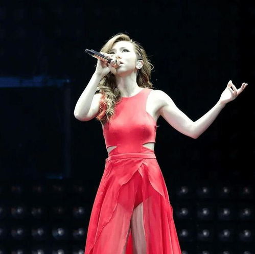 邓紫棋被指抢闺蜜男友博上位，真相令人唏嘘