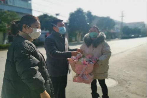 家属街头拉横幅