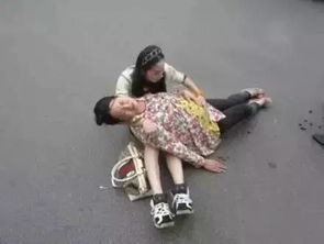 物业承认有人坠楼，身份成谜引猜测！