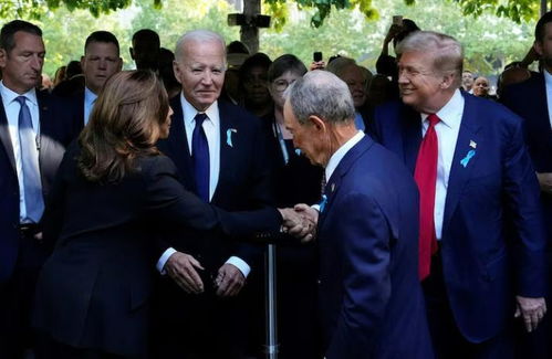 特朗普9·11纪念仪式上右脸异常，美民众纷纷担忧其健康状况