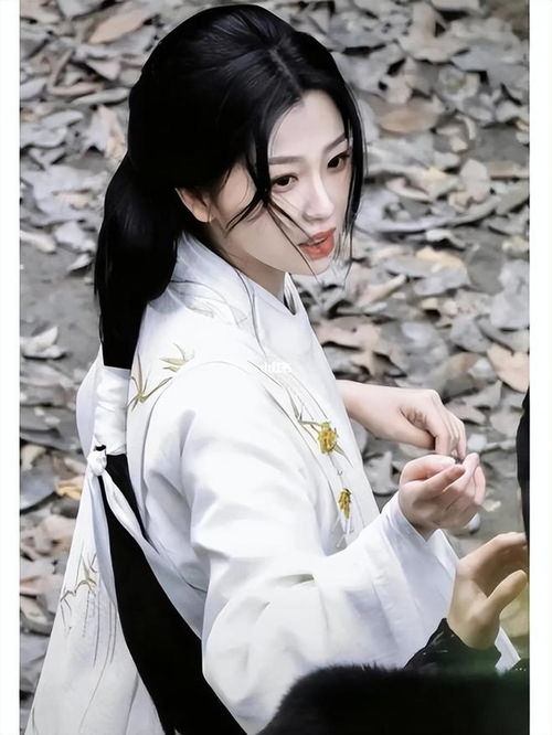 虞书欣双轨过审，她的独特魅力到底在哪里？