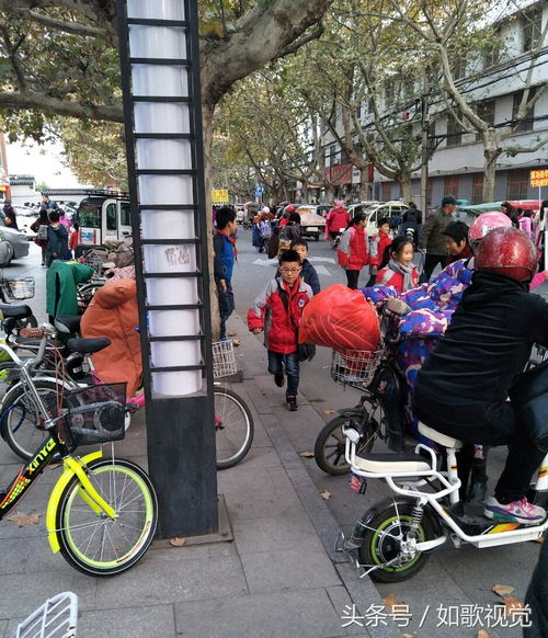 广州某小学建议'不让老人接送小孩'？教育局回应来了