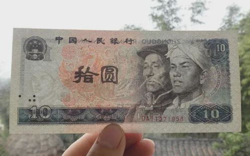 蓝佛安发声：财政政策留后手，背后有何深意？