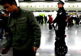 他英勇献身，34岁的生命定格在新婚之时