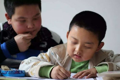 小便门事件：父母教育孩子亟待重视