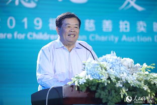 曹德旺现身福耀科大开学典礼现场，这背后有何深意？