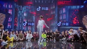 刘雨昕人气超绝的背后故事