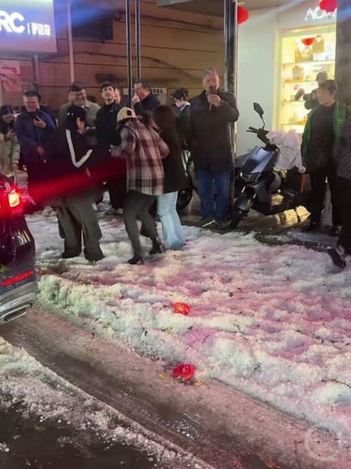 惊现！北京冰雹大如乒乓球，现场画面震撼人心