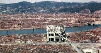 袭击后多哈的废墟景象