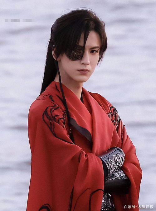 张凌赫背王楚然出嫁？路透照引猜想！