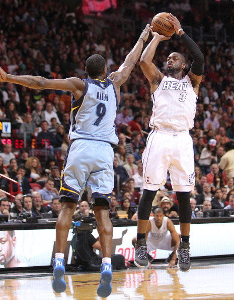 白岩松感恩詹姆斯六年前为中国发声