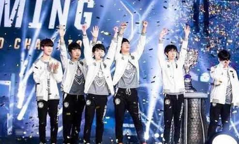 iG战队队员训练场景