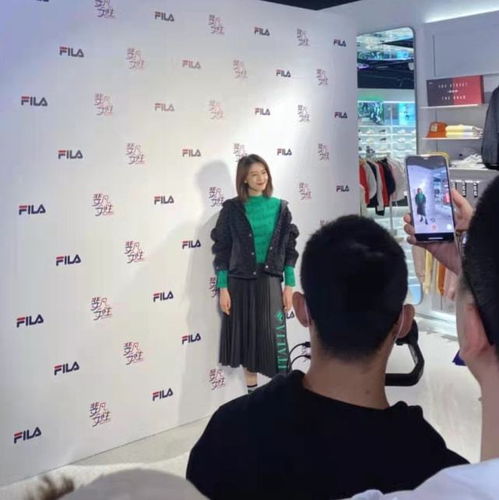 仇远与粉丝互动