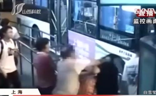 网友激烈争论截图