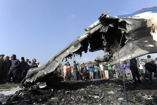 俄军投弹致乌女兵惊魂一刻！