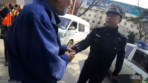 冰雹来袭，大哥英勇护送受伤女子