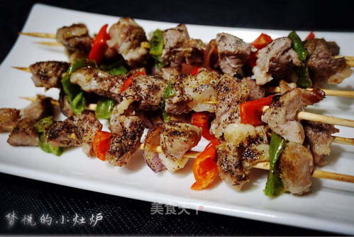 路边摊为何越来越贵？三四十元成常态背后的故事