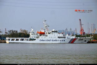 停泊着的海警船