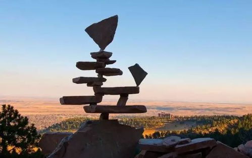 千玺不语，他只知一味垒石头！