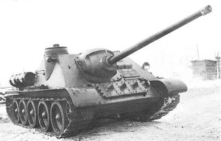 塞尔维亚阅兵将至 首都街头满是新装备