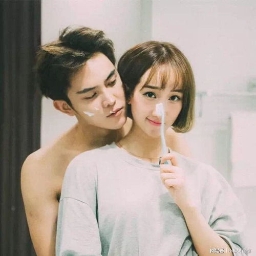 相恋六载共战病魔四载，吧友沉痛悼念挚爱