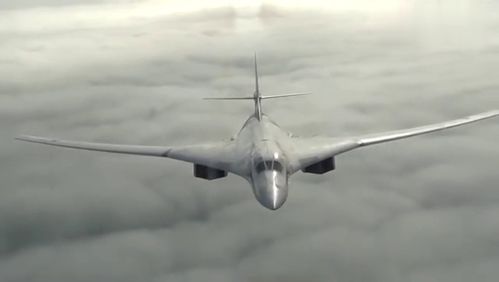 先进的武器装备亮相