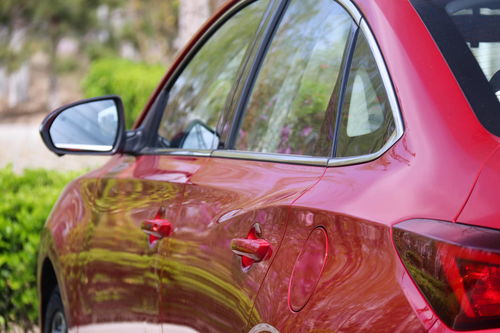 鸿蒙智行享界S9T震撼上市：华为乾崑智驾加持，售价超值！