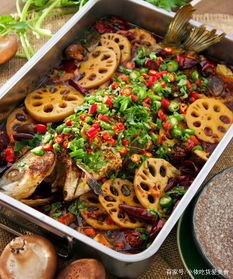 女孩和朋友一起享受美食