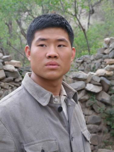 谢孟伟以往剧照