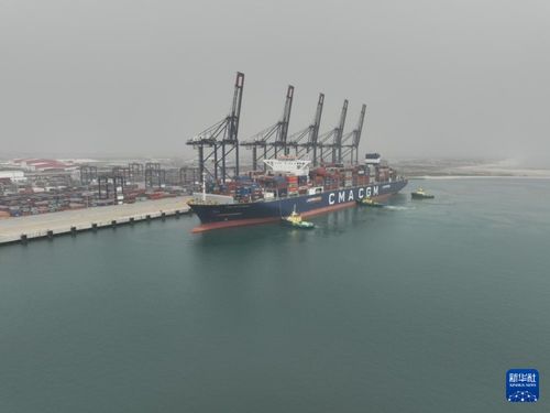 菲律宾‘举白旗’后仍否认，背后有何隐情？