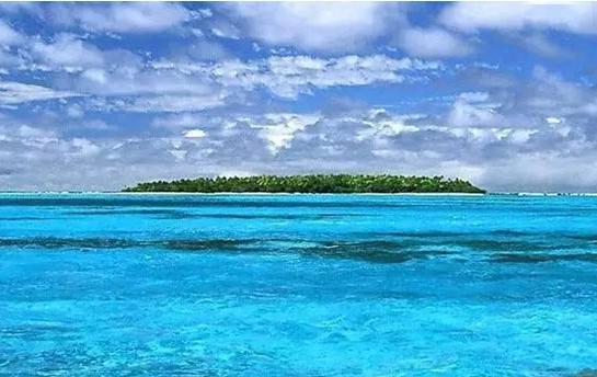 黄岩岛：南海上的一颗璀璨明珠