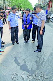 金店加强安保措施