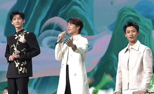 白敬亭的刀马绝活，连刘海都在跳舞！