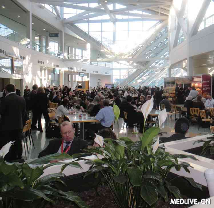 国际会议现场争论