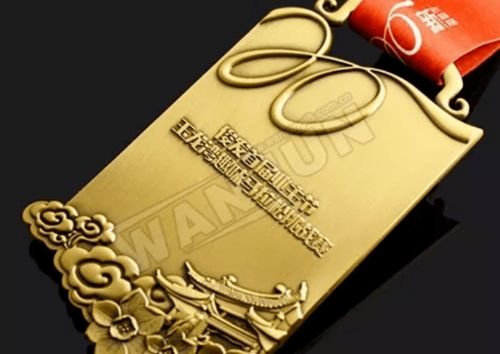 惊天大案！香港警方成功追回65公斤黄金