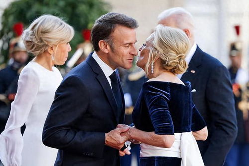 马克龙欲证妻女身份？背后真相令人咋舌！