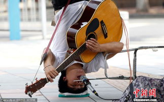 随机找路人唱《Always Online》超有趣！