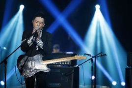 邓紫棋献唱S赛主题曲，咖位到底够不够？