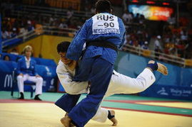 选手精彩操作瞬间画面