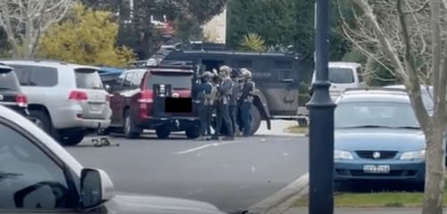 惊天抓捕！乌特工假扮老奶奶装炸弹终落网