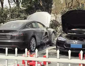 全隐藏式门把手将被淘汰？特斯拉们的设计要凉了！