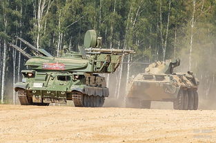 阅兵中的军事装备展示